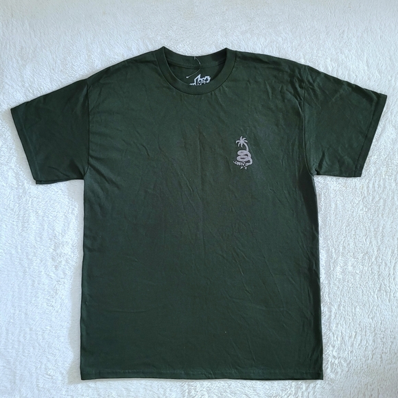 ...lost International Serpent🐍 Palm Tree🌴 Graphic Tee👕 - NWOT - Picture 9 of 12